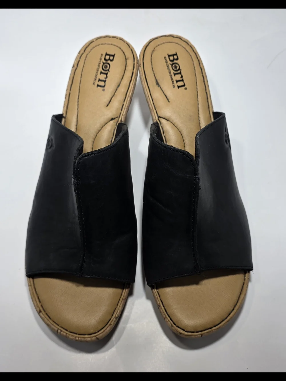 Born comfortable black